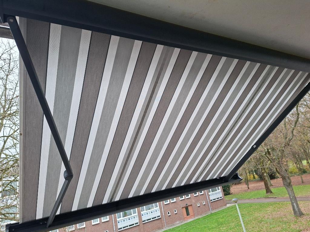 Zonnescherm, Tuin en Terras, Zonneschermen, Ophalen, Gebruikt, Elektrisch, 150 tot 300 cm