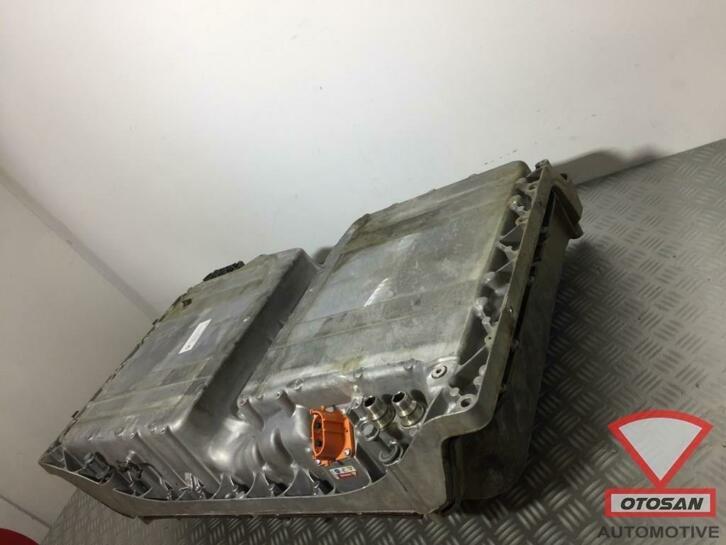 vw golf 7 gte a3 e tron accubak accuhouder 5q0915590g, Gebruikt, Volkswagen, Volkswagen AG, Berliner Ring 2
38440  Wolfsburg, DE