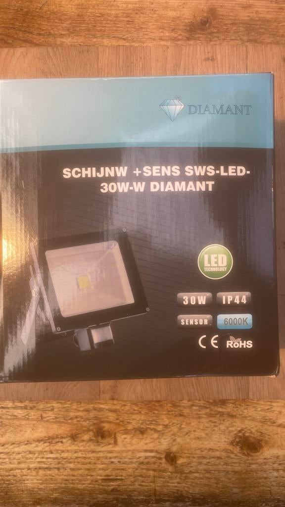 Diamant LED schijnwerper met sensor, 30W, Overige materialen, Bewegingssensor, Minder dan 50 watt, Overige typen