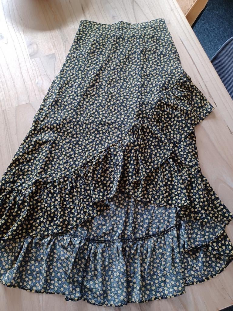Loft Manner Zwarte Rok S met Gele Bloemetjes, Kleding | Dames, Ophalen of Verzenden