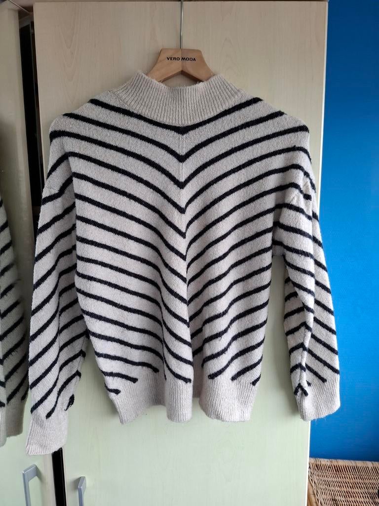 MNG trui beige zwart maat M, Ophalen of Verzenden, Gedragen, Zwart