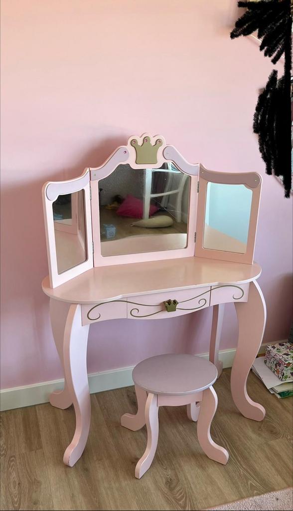 Roze prinsessen kaptafel met krukje, Huis en Inrichting, Tafels | Kaptafels, Gebruikt, 100 tot 150 cm, Hout, 50 tot 100 cm