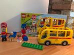 LEGO Duplo Bus Set 5636 met Figuren en Accessoires, Ophalen of Verzenden, Zo goed als nieuw, Complete set, Duplo