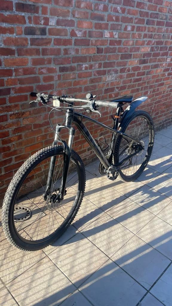 Trek Marlin 5 Mountainbike - Zo goed als nieuw, Fietsen en Brommers, Fietsen | Mountainbikes en ATB, Zo goed als nieuw, Heren