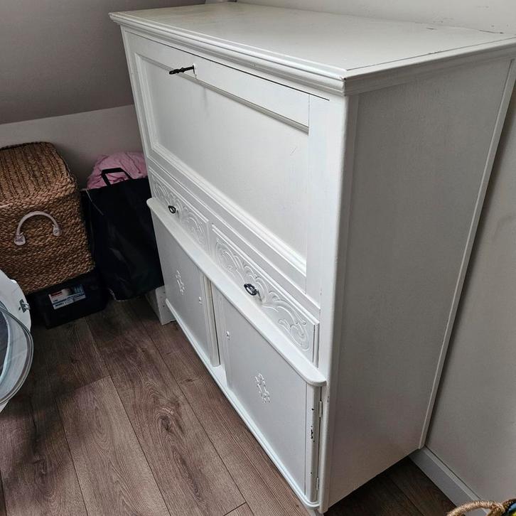 Witte secretaire met opbergruimte, Huis en Inrichting, Kasten | Secretaires, Gebruikt, Ophalen of Verzenden