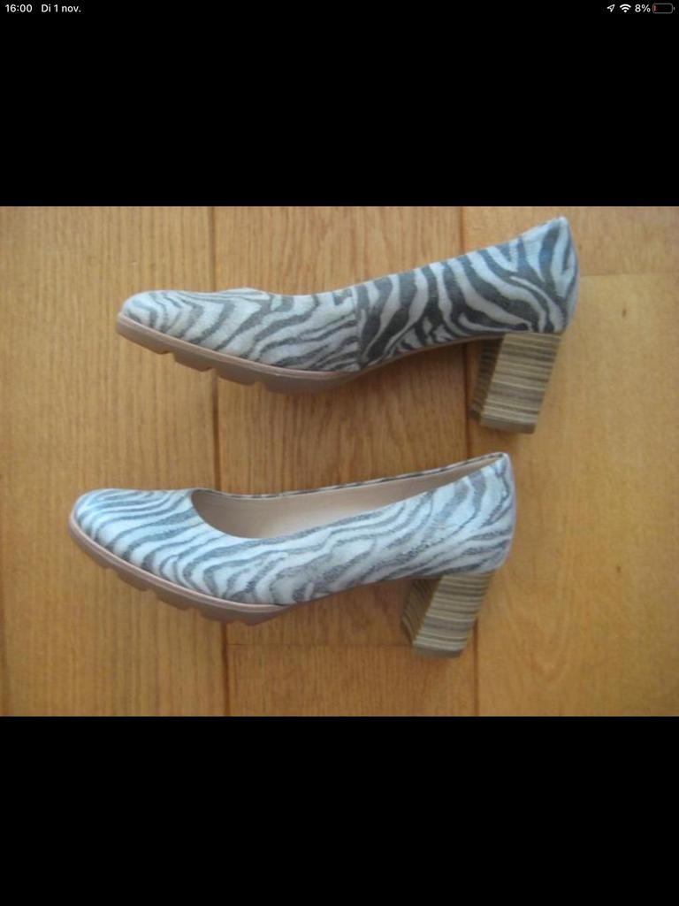 Nieuwe Gabor schoenen / pumps. Maat 5 = 38., Pumps, Beige, Nieuw, Ophalen of Verzenden