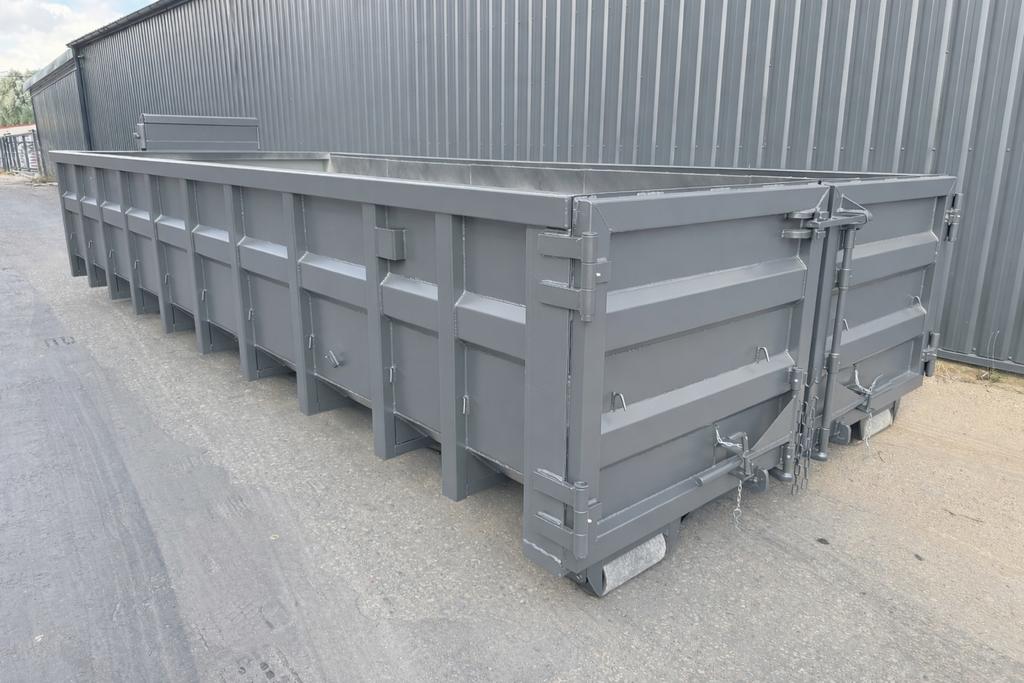 Nieuwe 15 M3 haakarm container, Ophalen