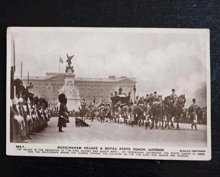Engeland, Buckingham Palace & Royal coach, London, Ophalen of Verzenden, Gelopen, Engeland