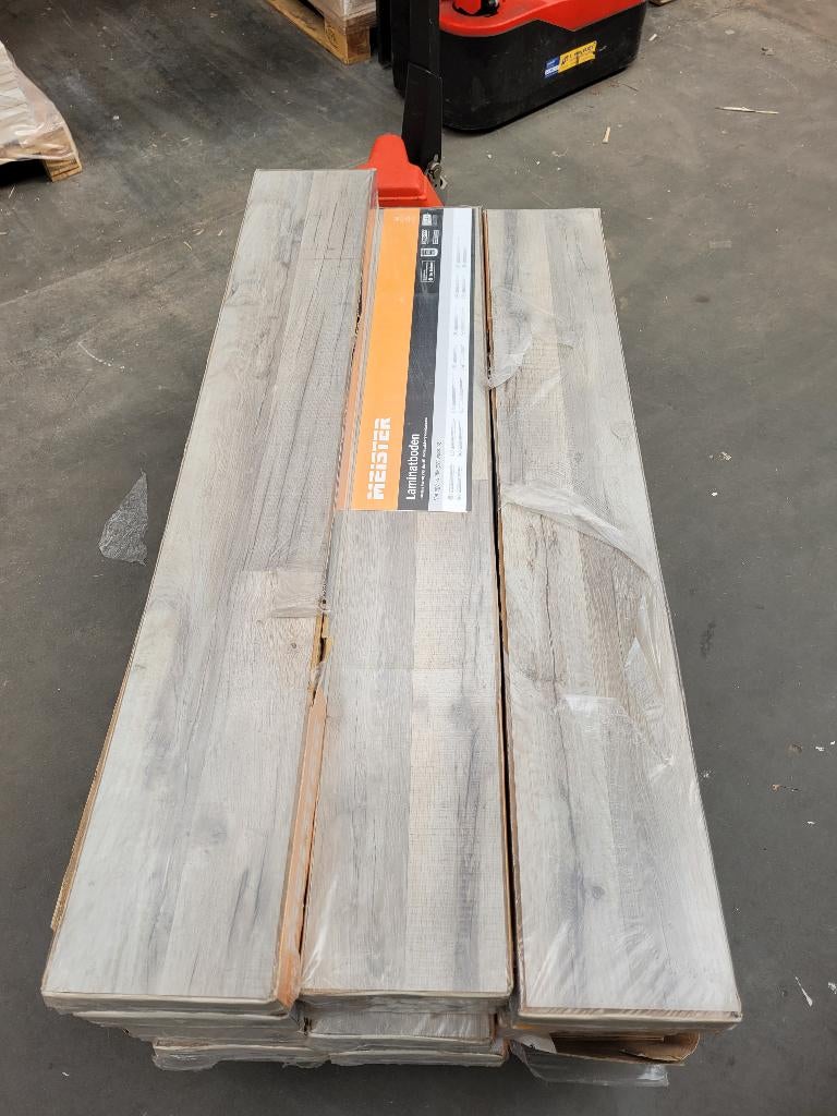 Mesiter kliklaminaat, Ophalen, 50 tot 150 cm, Nieuw, Minder dan 5 m²