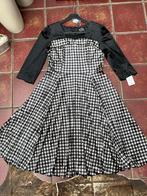 Jurk van H&R London - velvet dreams - Maat 40/UK12, Maat 38/40 (M), Nieuw, Ophalen of Verzenden, Jurk van H&R London - velvet dreams - Maat 40/UK12