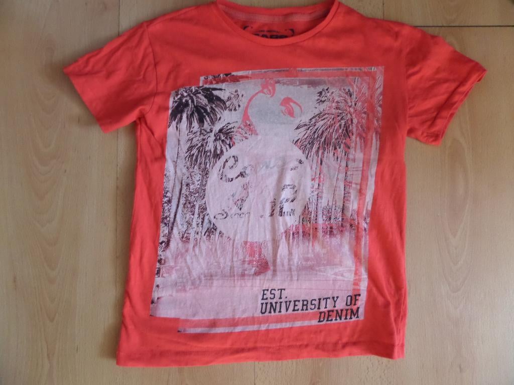 Rood katoenen t-shirt van Cars jeans maat 134/140 (maat 10), Kinderen en Baby's, Kinderkleding | Maat 134, Ophalen of Verzenden
