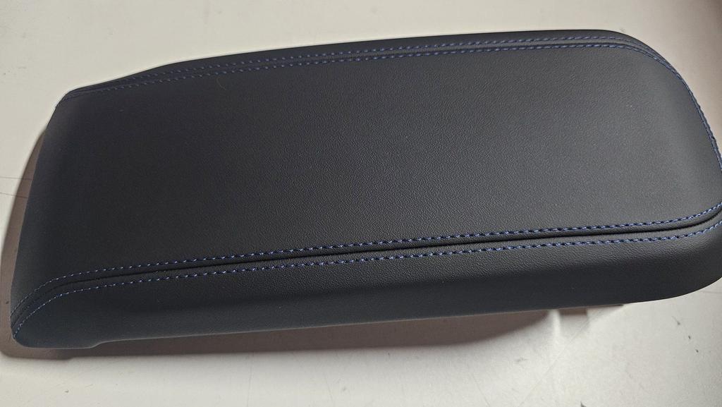 Armsteun console leer zwart BMW 1 / 2 serie F40 F70 F44 5116, Auto-onderdelen, Interieur en Bekleding, -, Nieuw, Ophalen of Verzenden