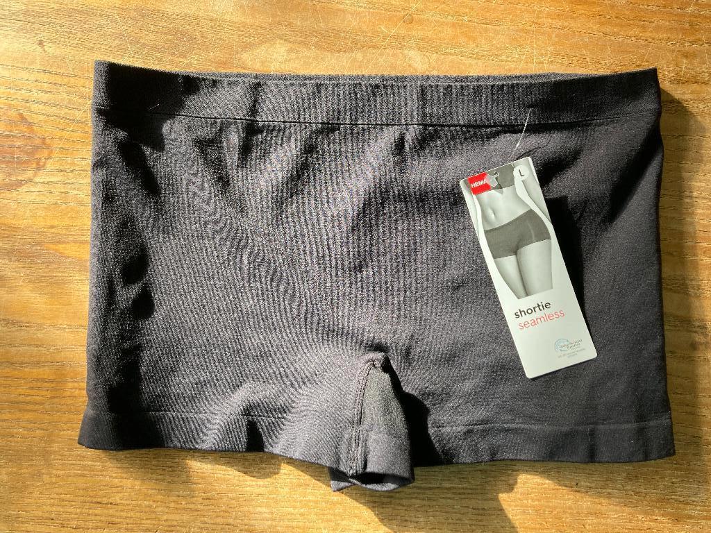 Hema damesboxer naadloos shortie seamless zwart L nieuw, Kleding | Dames, Hema, Ophalen of Verzenden, Zwart, Broekje of Short
