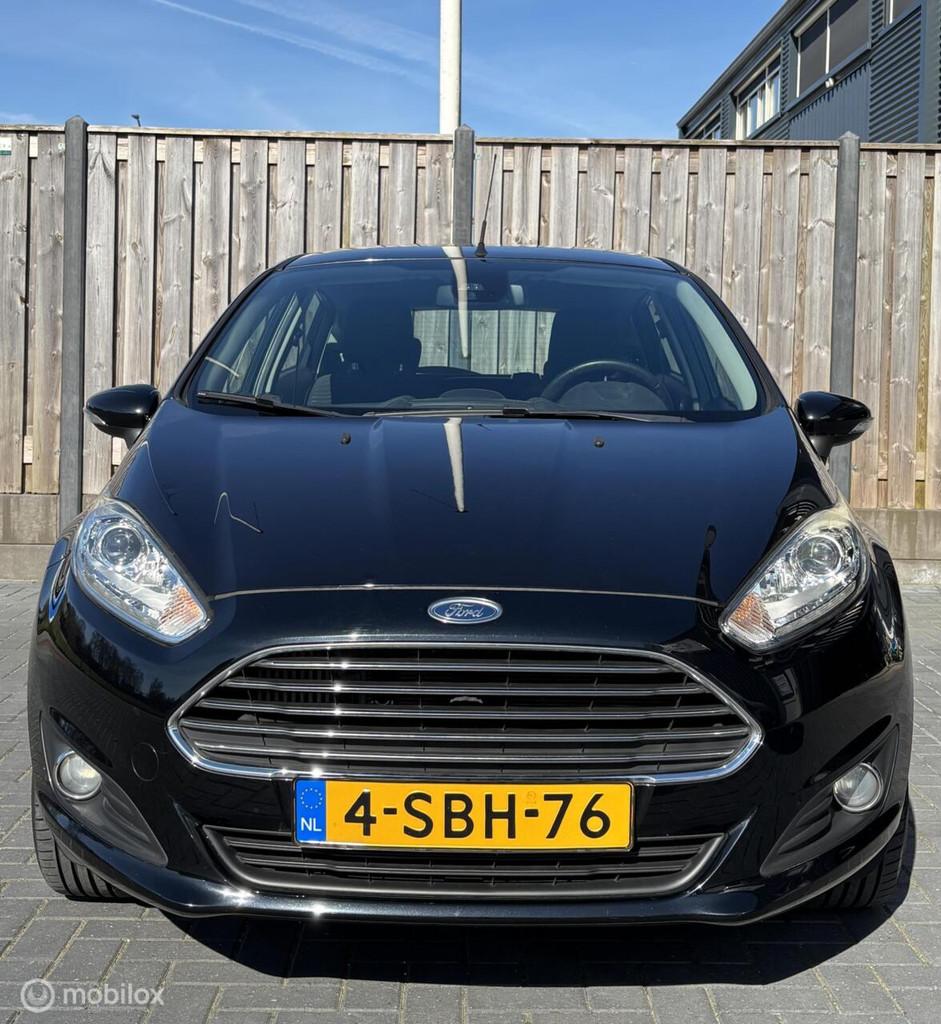 Ford Fiesta 1.0 EcoBoost Titanium/NW distributie/NAP/Airco/, Auto's, Voorwielaandrijving, Euro 5, Origineel Nederlands, Handgeschakeld