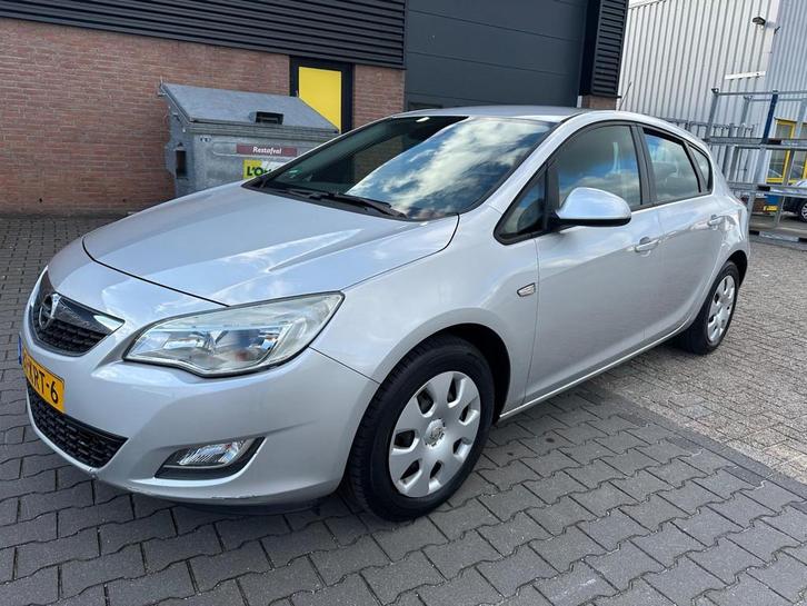 Opel Astra 1.4 Edition, Auto's, Opel, Bedrijf, Te koop, Astra, ABS, Airbags, Airconditioning, Cruise Control, Elektrische buitenspiegels
