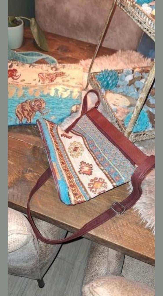 2 nieuwe tassen aguablauw, Ophalen of Verzenden, Nieuw, Zwart