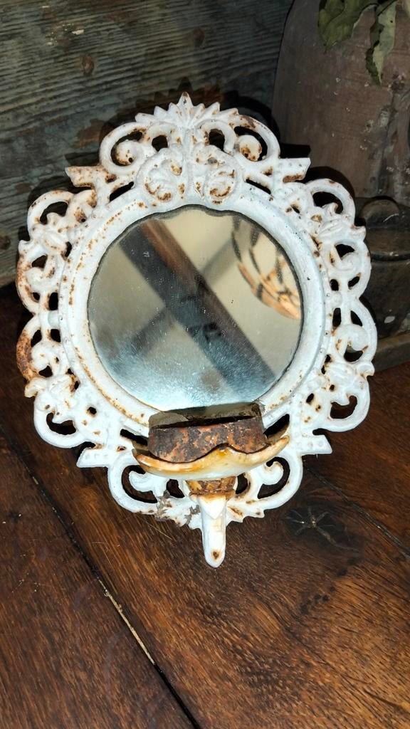 Gietijzeren ijzeren wand spiegel hanger wit kaars, Antiek en Kunst, Ophalen of Verzenden