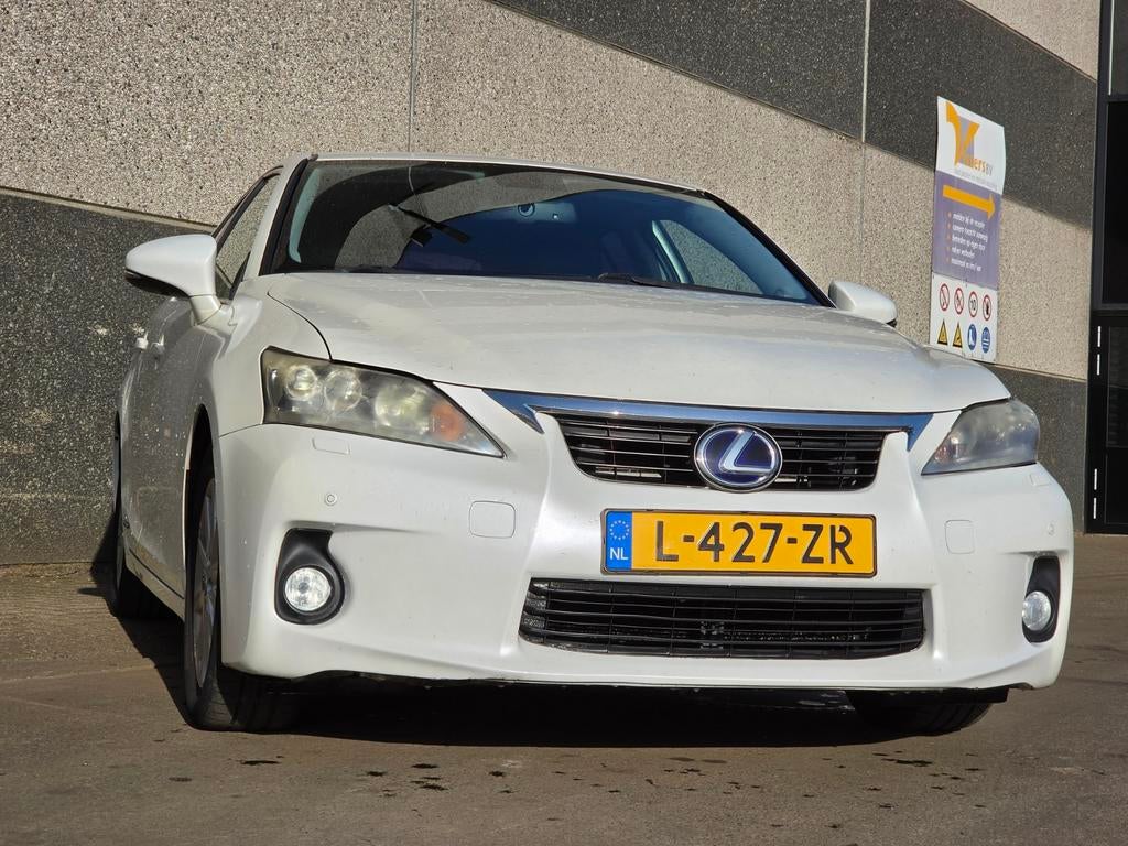 Lexus CT200h, Auto's, Lexus, Leder, 75 €/maand, CT-H, Te koop