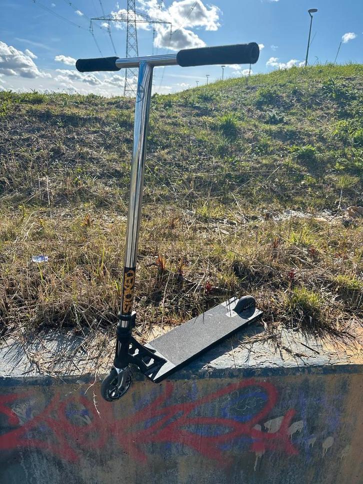 Stuntstep Addict Revenger, Fietsen en Brommers, Steps, Gebruikt, Overige typen, Ophalen