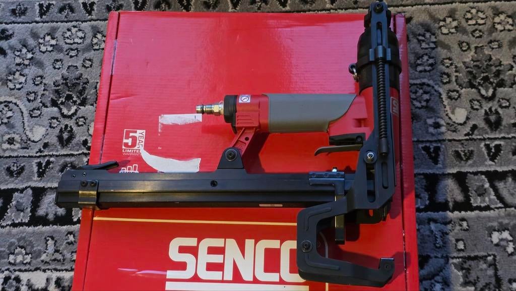 Senco Aambeeld Tacker, Doe-het-zelf en Verbouw, Gereedschap | Handgereedschap, Ophalen of Verzenden, Zo goed als nieuw