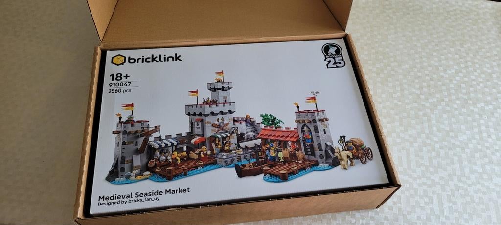 Lego bricklink, seaside market, 910047, lego castle, Overige thema's, Nieuw, Ophalen of Verzenden, Complete set