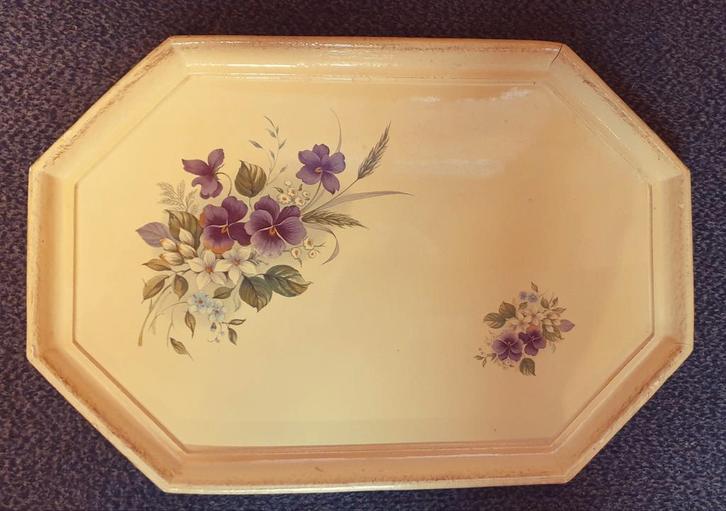 Mooi nostalgisch brocante dienblad met Violen, Viooltjes., Huis en Inrichting, Keuken | Keukenbenodigdheden, Ophalen of Verzenden