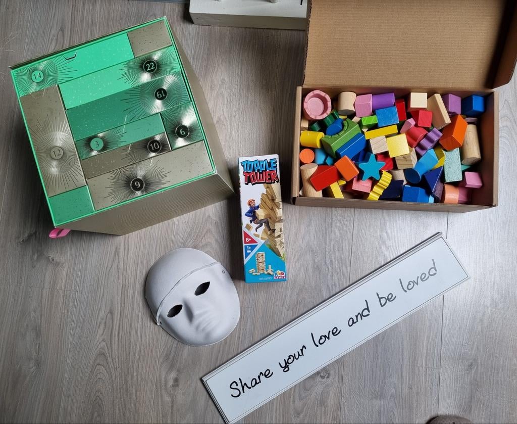 Rommelmarkt spulletjes. Tegen elk aannemelijk bod, Ophalen of Verzenden, Zo goed als nieuw