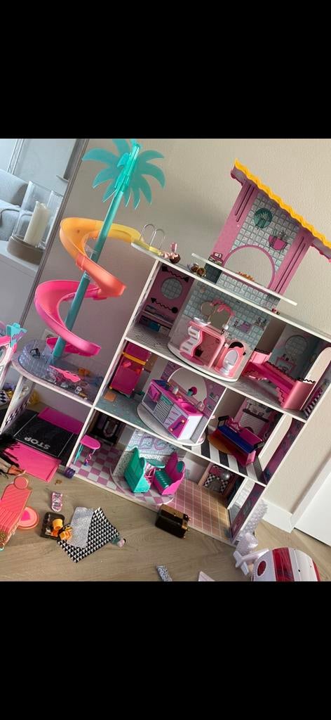 Lol poppenhuis, Ophalen, Zo goed als nieuw, Poppenhuis