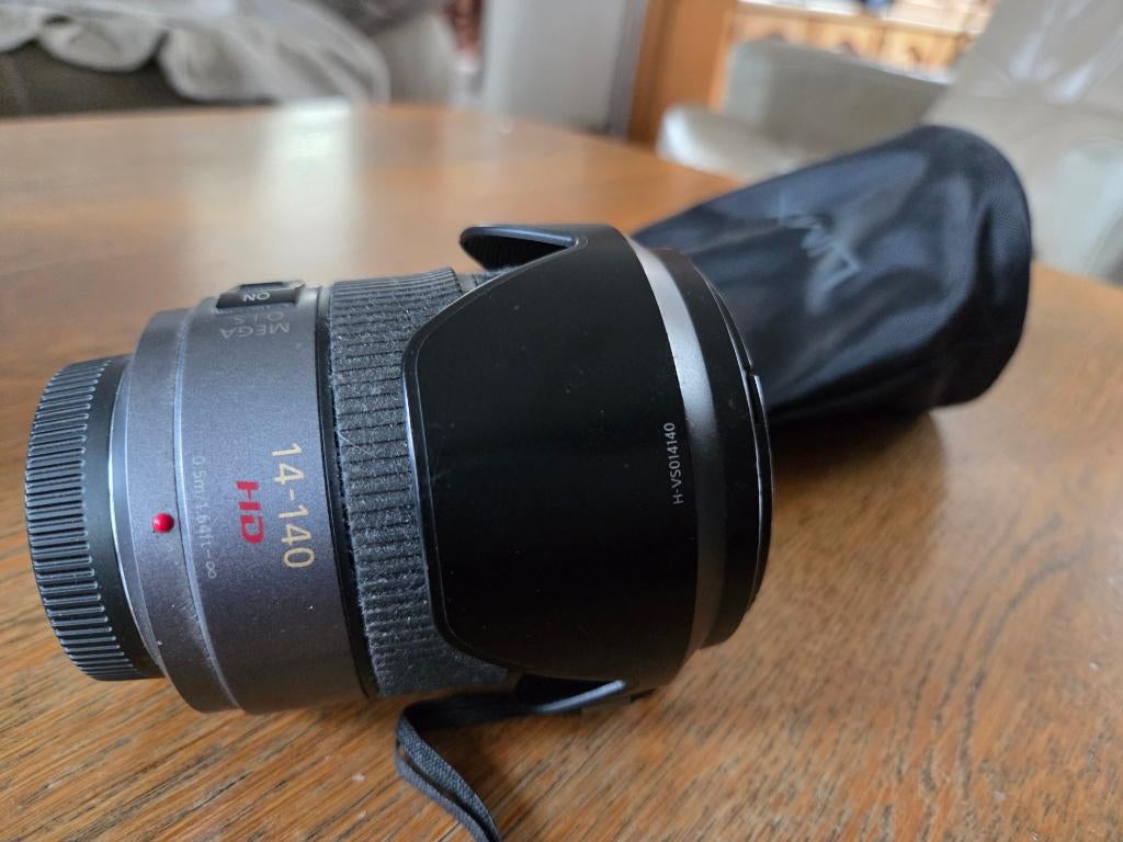 Tele lens 4/3 + wide angle opschroeflens, Ophalen, Zo goed als nieuw, Telelens