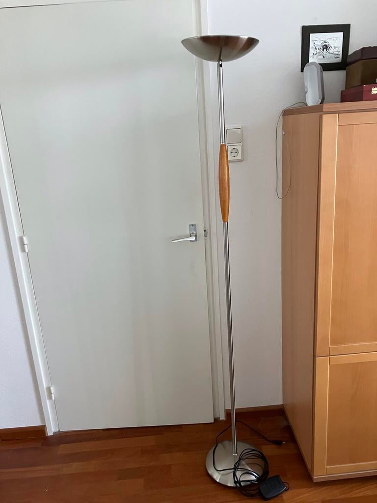 Boxford Holland Vloerlamp - RVS met Houten Accent, Ophalen of Verzenden, Gebruikt, Hout, 150 tot 200 cm