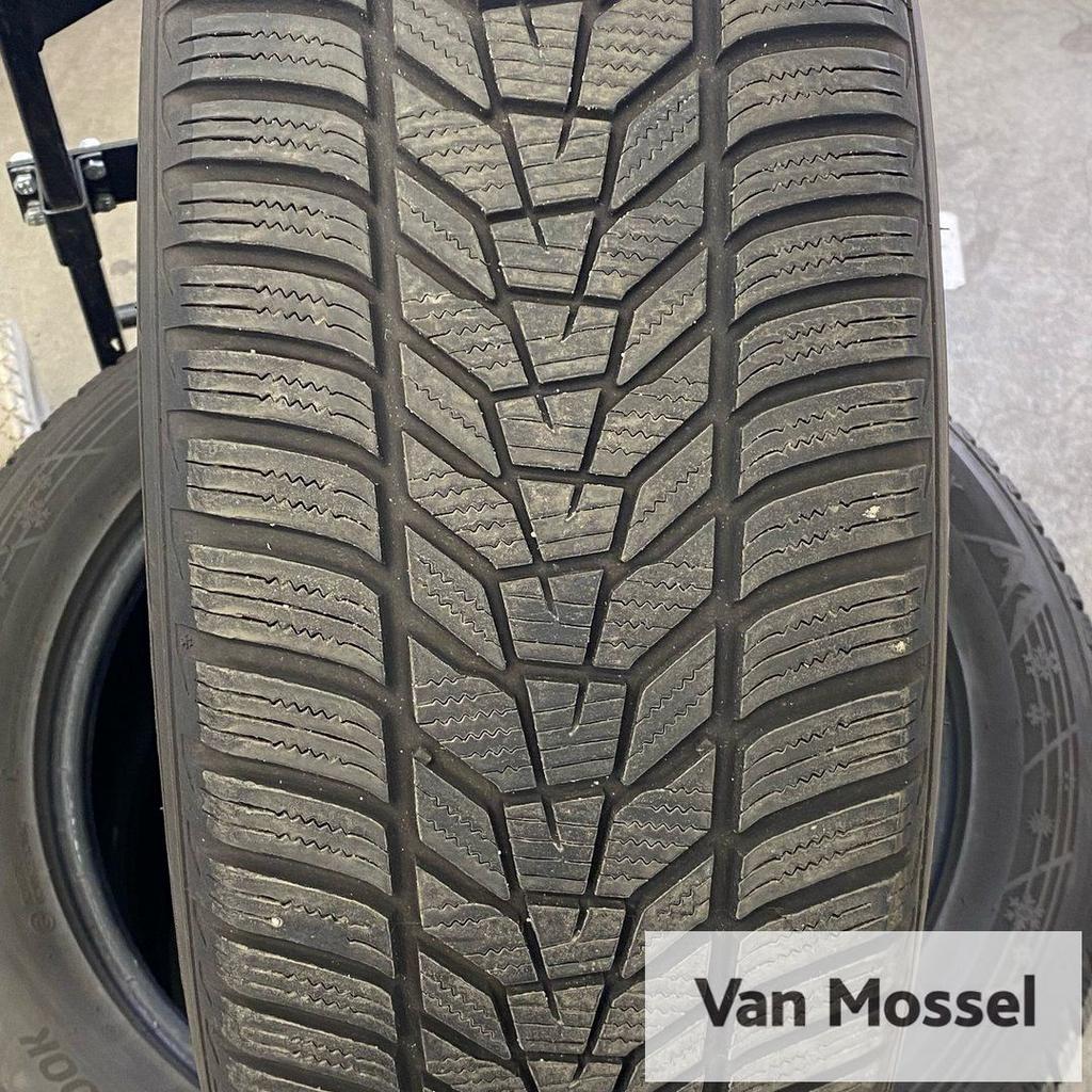Hankook Winter I Cept Evo 3 X 225/55/R19 99H, Auto-onderdelen, Banden en Velgen, 19 inch, Gebruikt, -, -