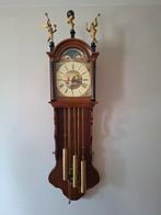 Friese staartklok, 50 jaar oud.., Ophalen