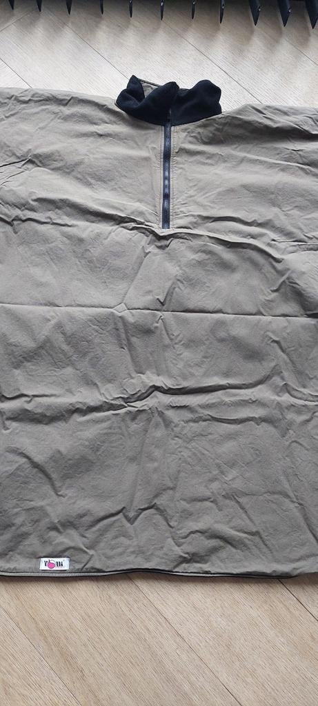 Rolstoelcape van Rolli Moden, Verzenden