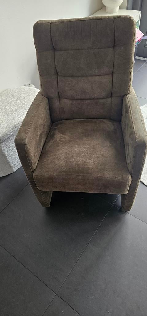 Eetkamer stoelen op wielen 2 jaar gebruikt., Huis en Inrichting, Fauteuils, Ophalen, Gebruikt, Minder dan 75 cm, 50 tot 75 cm