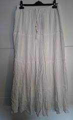 Leuke nieuwe boho/ibiza maxi rok Wibra x Jel maat 42/44, Kleding | Dames, Wit, Maat 42/44 (L), Nieuw, Ophalen of Verzenden