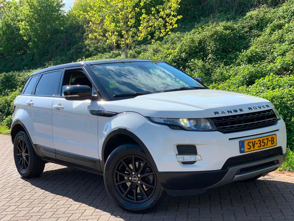 Land Rover Range Rover Evoque 2.2 TD4 4WD Prestige, Auto's, Euro 5, 150 pk, Wit, Leder