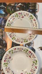 Vintage Pontesa "Royal China" borden - Spanje, Gebruikt, Keramiek, Ophalen of Verzenden, Bord(en)