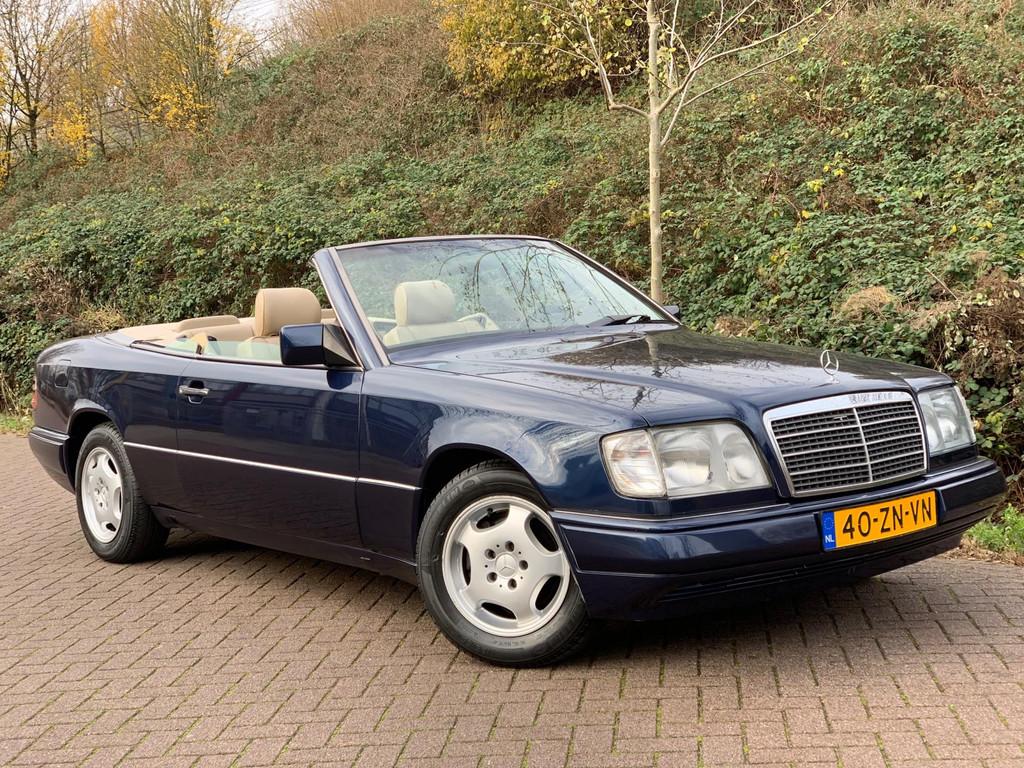 Mercedes-Benz E-klasse Cabrio 220 E220 CABRIOLET W124 FULL O, Auto's, Automaat, Achterwielaandrijving, Leder, Bedrijf