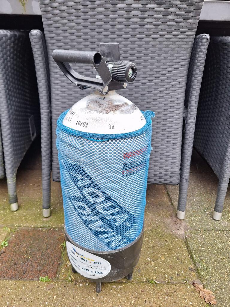 Duikfles bommetje 12 liter (uit de keur), Watersport en Boten, Duiken, Ophalen, Gebruikt, Duikfles