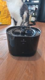 Kattenfontein en Automatische kattenvoerbak, Dieren en Toebehoren, Ophalen of Verzenden, Automatisch, Gebruikt