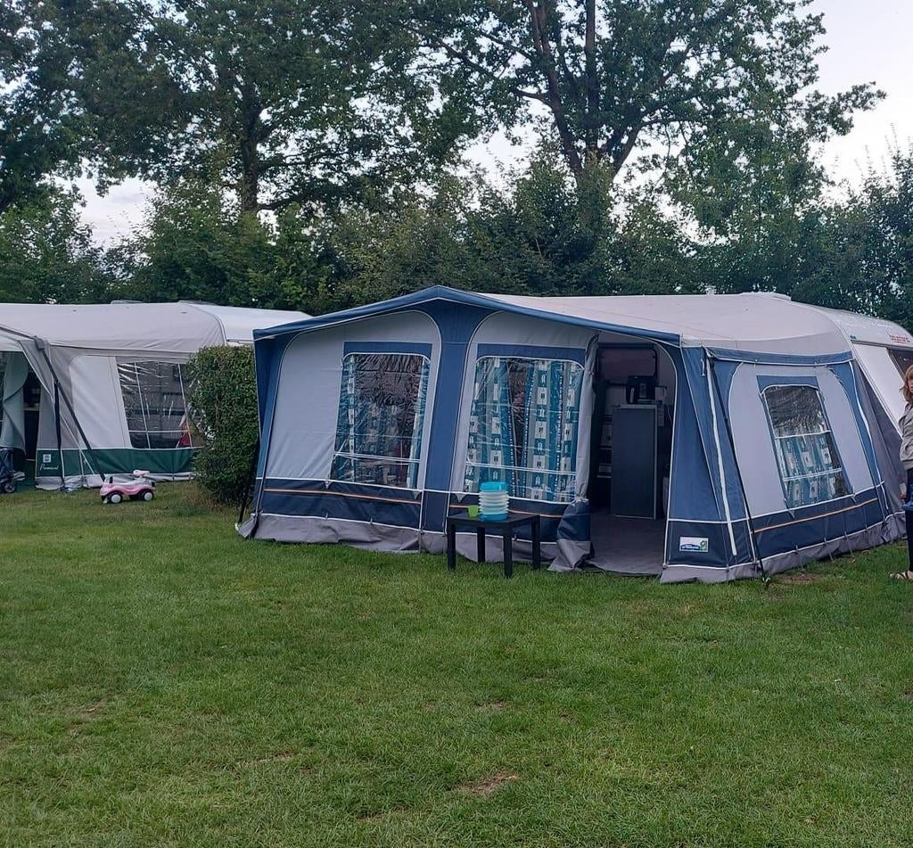 Voortent met luifel en stormbanden, omloopmaat 11, Ophalen, Gebruikt, Overige merken