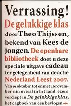NL Leest 2007-DE GELUKKIGE KLAS-Theo Thijssen &4 Fotokaarten, Ophalen of Verzenden, Nieuw, Theo Thijssen