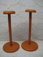 OUDE HOEDENSTANDAARD, Ophalen of Verzenden