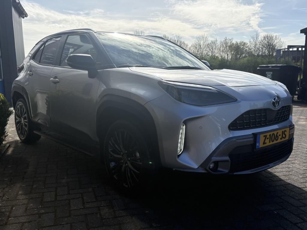 Toyota Yaris Cross 1.5 Hybrid Adventure CAMERA-CARPLAY-CLIMA, Gebruikt, 1490 cc, Bedrijf, 93 pk