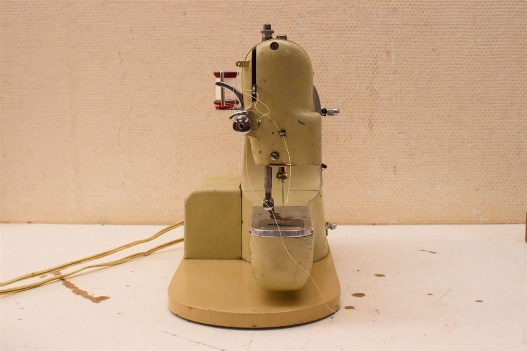 Fridor Elektrische Naaimachine 50554, Ophalen of Verzenden, Gebruikt, Naaimachine, Singer