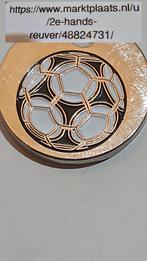 Voetbal: WINKELWAGENMUNTJE, Verzamelen, Verzenden