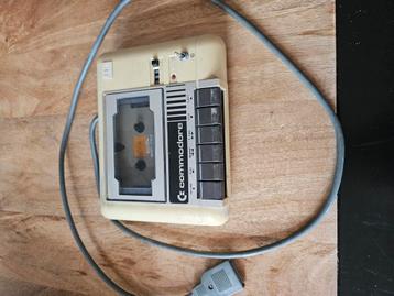 Commodore64 Datassette beschikbaar voor biedingen