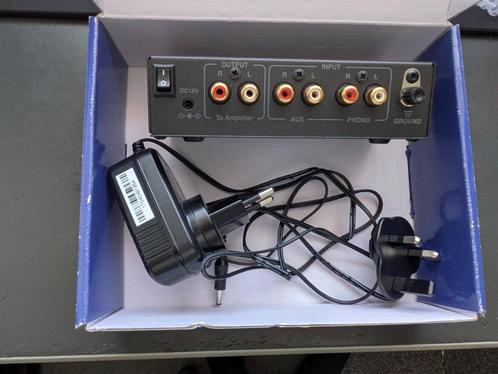 Pre-Amp-12/AUX van HQ, Audio, Tv en Foto, Converters, Nieuw, Ophalen of Verzenden