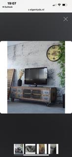 160x45x57  tv meubel industrieel mangohout, Huis en Inrichting, Kasten | Televisiemeubels, Ophalen, Zo goed als nieuw, 25 tot 50 cm