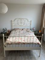 IKEA bed met lattenbodem en matras, Huis en Inrichting, Slaapkamer | Bedden, Ophalen, Gebruikt, Wit, Tweepersoons